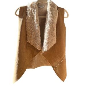 FAVLUX Camel Shearling Vest